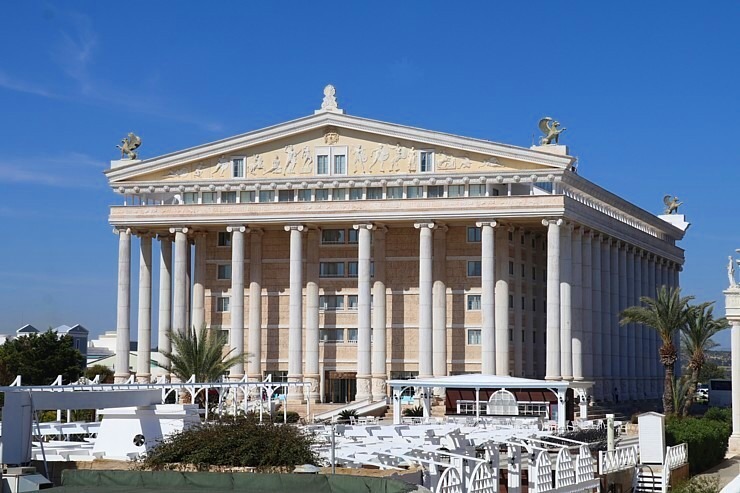 Travelnews.lv iepazīst Ziemeļkipras pludmales un dizaina viesnīcu «Kaya Artemis Resort & Casino». Sadarbībā ar Puzzle Travel Travelnews.lv iepazīst Ziemeļkipras pludmales un dizaina viesnīcu «Kaya Artemis Resort & Casino». Sadarbībā ar Puzzle Travel 336831