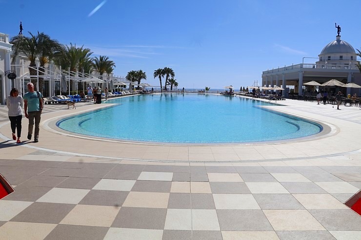 Travelnews.lv iepazīst Ziemeļkipras pludmales un dizaina viesnīcu «Kaya Artemis Resort & Casino». Sadarbībā ar Puzzle Travel Travelnews.lv iepazīst Ziemeļkipras pludmales un dizaina viesnīcu «Kaya Artemis Resort & Casino». Sadarbībā ar Puzzle Travel 336842