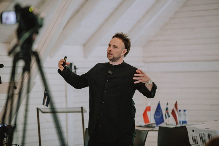 Lūznavas muižā pulcējas Latgales tūrisma profesionāļi uz semināru «Esi i dori». Foto: Dagnija Bernāne 337373