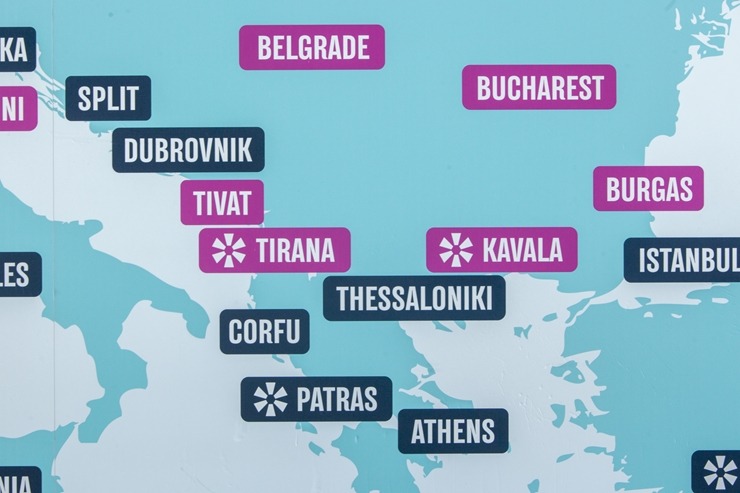 «ITAKA Latvija» sadarbībā ar «Buzz Airlines» uzsāka lidojumus no Rīgas uz Kavalu un Tirānu. Foto: ITAKA Latvija «ITAKA Latvija» sadarbībā ar «Buzz Airlines» uzsāka lidojumus no Rīgas uz Kavalu un Tirānu. Foto: ITAKA Latvija 337406