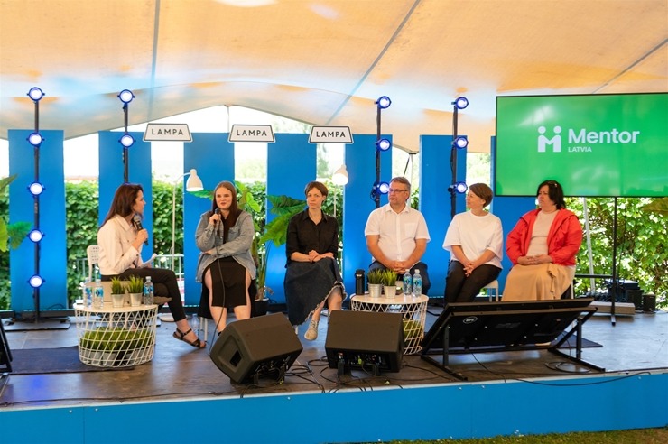 Zīmīgi foto mirkļi no sarunu festivāla LAMPA Cēsīs. Foto: Festivalslampa.lv 337858