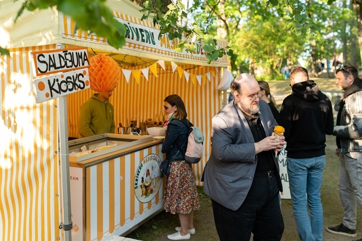 Zīmīgi foto mirkļi no sarunu festivāla LAMPA Cēsīs. Foto: Festivalslampa.lv 337882