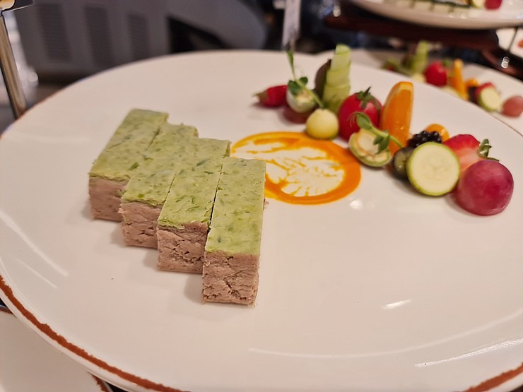 Travelnews.lv iepazīst Ziemeļkipras viesnīcas «Merit Royal Diamond Hotel & Spa» pusdienu piedāvājumu. Sadarbībā ar Puzzle Travel Travelnews.lv iepazīst Ziemeļkipras viesnīcas «Merit Royal Diamond Hotel & Spa» pusdienu piedāvājumu. Sadarbībā ar Puzzle Travel 338414