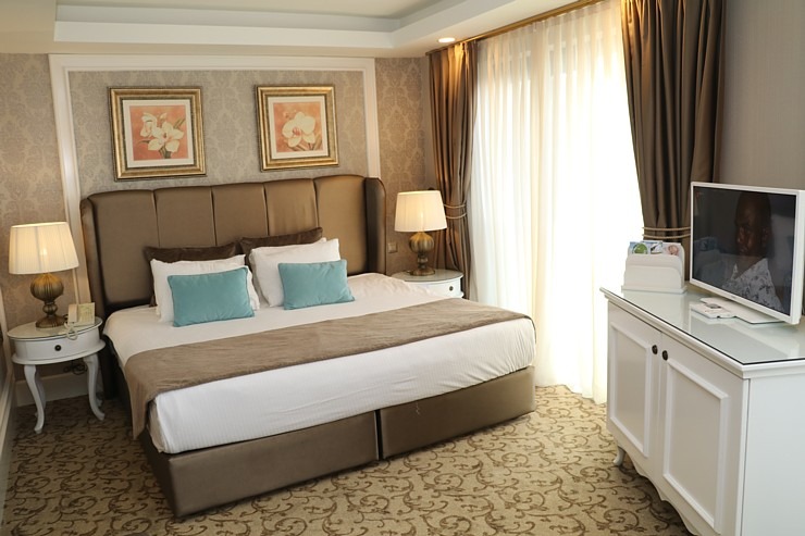 Travelnews.lv iepazīst Ziemeļkipras viesnīcu «Vuni Palace Hotel» Kirēnijā. Sadarbībā ar PuzzleTravel.com Travelnews.lv iepazīst Ziemeļkipras viesnīcu «Vuni Palace Hotel» Kirēnijā. Sadarbībā ar PuzzleTravel.com 339677