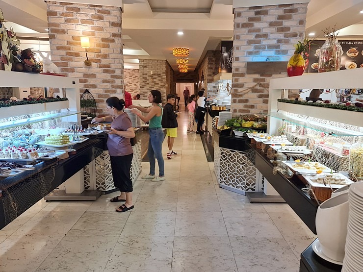 Travelnews.lv iepazīst Ziemeļkipras viesnīcas «Vuni Palace Hotel» ēdienkarti. Sadarbībā ar Puzzle Travel 339721