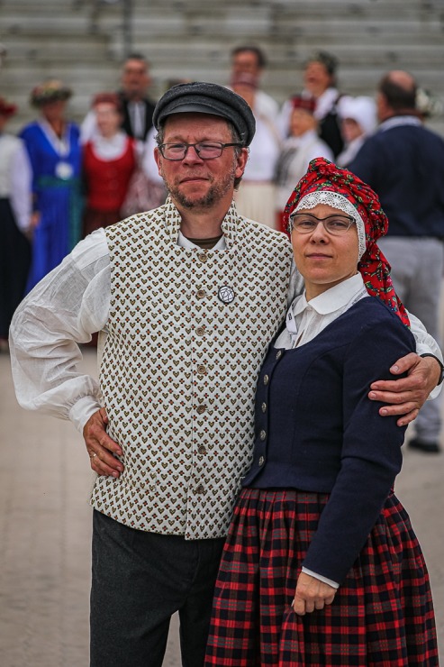 Fotogrāfs Mareks Galinovskis: Dziesmu svētku lielkoncerts «Tīrums. Dziesmas ceļš» skan Mežaparka Lielajā estrādē Fotogrāfs Mareks Galinovskis: Dziesmu svētku lielkoncerts «Tīrums. Dziesmas ceļš» skan Mežaparka Lielajā estrādē 339821