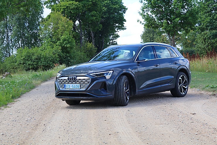 Travelnews.lv ar jauno un elektrisko «Audi Q8 e-tron» apceļo un izbauda Latgali 340313