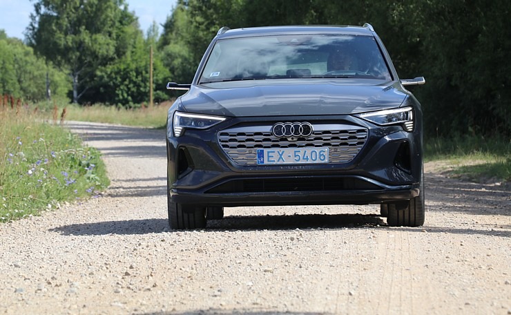 Travelnews.lv ar jauno un elektrisko «Audi Q8 e-tron» apceļo un izbauda Latgali 340314