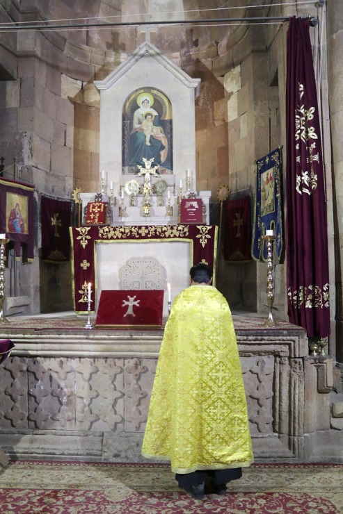 Travelnews.lv apmeklē IX līdz XVI gadsimta klosteru kompleksu Noravank Armēnijā. Sadarbībā ar airBaltic Travelnews.lv apmeklē IX līdz XVI gadsimta klosteru kompleksu Noravank Armēnijā. Sadarbībā ar airBaltic 341102