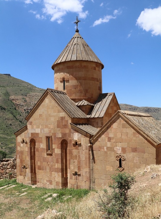 Travelnews.lv apmeklē IX līdz XVI gadsimta klosteru kompleksu Noravank Armēnijā. Sadarbībā ar airBaltic Travelnews.lv apmeklē IX līdz XVI gadsimta klosteru kompleksu Noravank Armēnijā. Sadarbībā ar airBaltic 341098