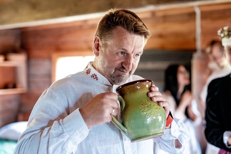 Latvijas Etnogrāfiskais brīvdabas muzejs piedāvā telpas svinīgiem pasākumiem un godiem. Foto: Rolands Balodis Latvijas Etnogrāfiskais brīvdabas muzejs piedāvā telpas svinīgiem pasākumiem un godiem. Foto: Rolands Balodis 341621