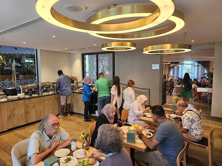 Travelnews.lv izbauda un nakšņo 3 naktis Erevānas viesnīcā «Best Western Plus Congress Hotel». Sadarbībā ar airBaltic Travelnews.lv izbauda un nakšņo 3 naktis Erevānas viesnīcā «Best Western Plus Congress Hotel». Sadarbībā ar airBaltic 341741
