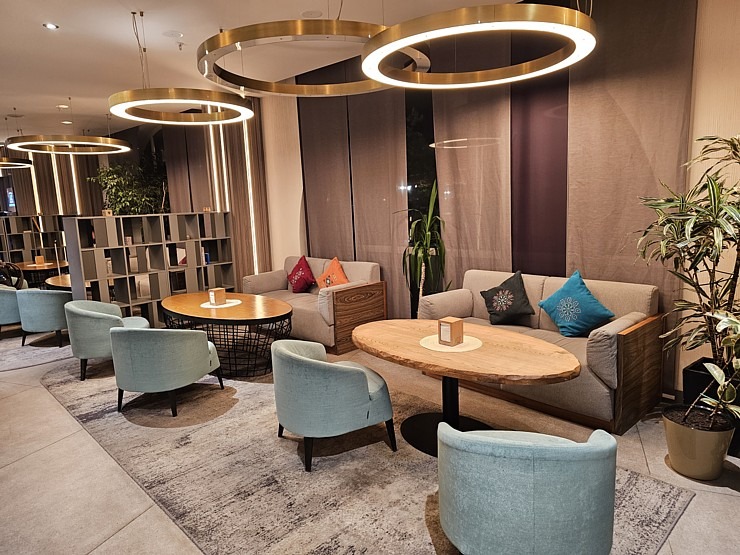 Travelnews.lv izbauda un nakšņo 3 naktis Erevānas viesnīcā «Best Western Plus Congress Hotel». Sadarbībā ar airBaltic Travelnews.lv izbauda un nakšņo 3 naktis Erevānas viesnīcā «Best Western Plus Congress Hotel». Sadarbībā ar airBaltic 341724