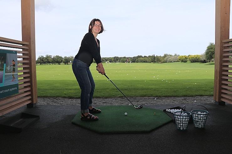 Latvijas tūrisma firmas iepazīst  golfa klubu un viesnīcu «Jurmala Golf Club & Hotel» Piņķos 342019