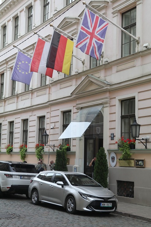 «Tez Tour Latvia» rīko TOP10 tūrisma aģentūrām parfimērijas meistarklasi viesnīcā «Grand Place Hotel Riga» «Tez Tour Latvia» rīko TOP10 tūrisma aģentūrām parfimērijas meistarklasi viesnīcā «Grand Place Hotel Riga» 342356