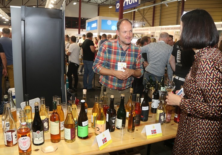Travelnews.lv izstādē «Riga Food» apmeklē Sidra festivāla apbalvošanas ceremoniju un nodegustē 18 valstu sidrus Travelnews.lv izstādē «Riga Food» apmeklē Sidra festivāla apbalvošanas ceremoniju un nodegustē 18 valstu sidrus 342928