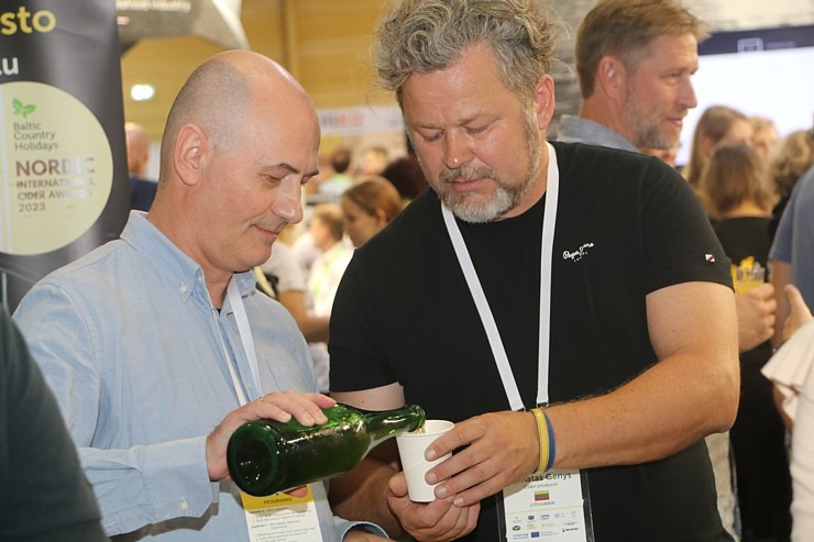Travelnews.lv izstādē «Riga Food» apmeklē Sidra festivāla apbalvošanas ceremoniju un nodegustē 18 valstu sidrus Travelnews.lv izstādē «Riga Food» apmeklē Sidra festivāla apbalvošanas ceremoniju un nodegustē 18 valstu sidrus 342929