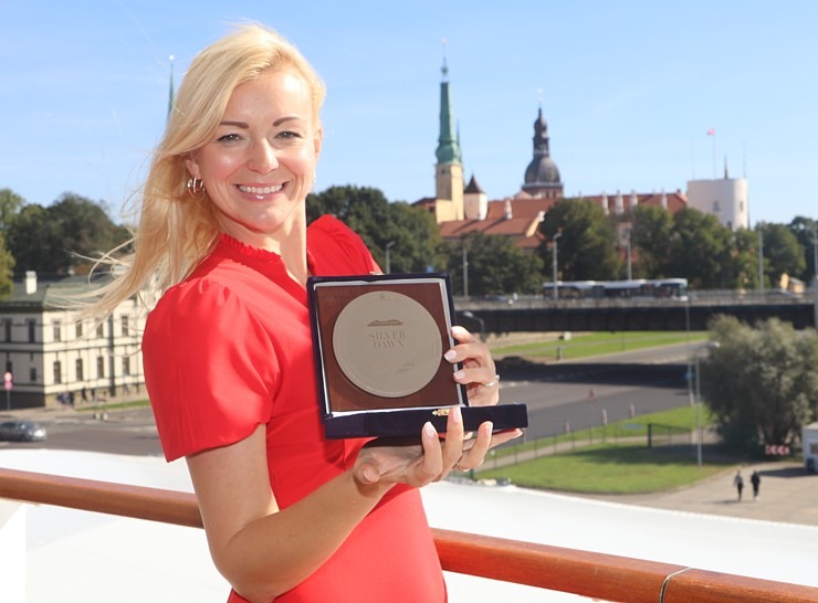 Rīgas ostā pirmo reizi ienāk kruīzu kompānijas «Silversea Cruises» luksus klases kuģis «Silver Dawn» Rīgas ostā pirmo reizi ienāk kruīzu kompānijas «Silversea Cruises» luksus klases kuģis «Silver Dawn» 343374