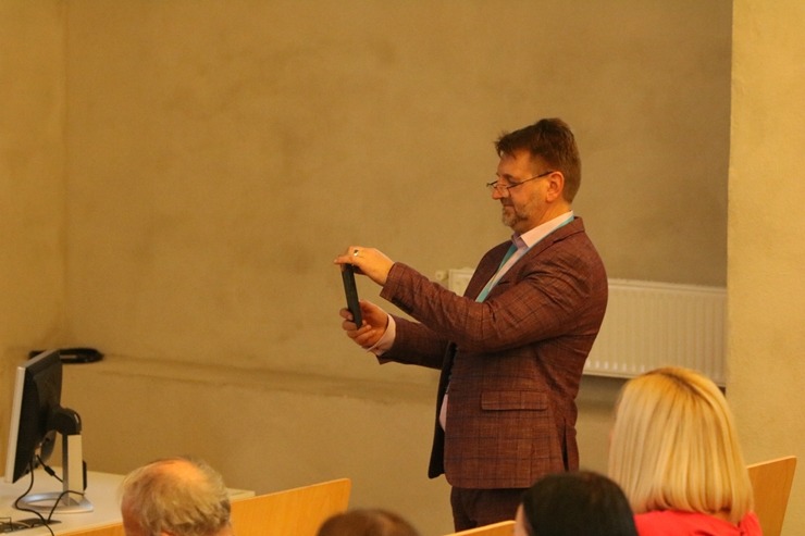 «Latgolys storpkongress» 22.–23. septembrī pulcē Rēzeknē Latgales ekspertus novada attīstībai. Foto: Santa Rudze 343774
