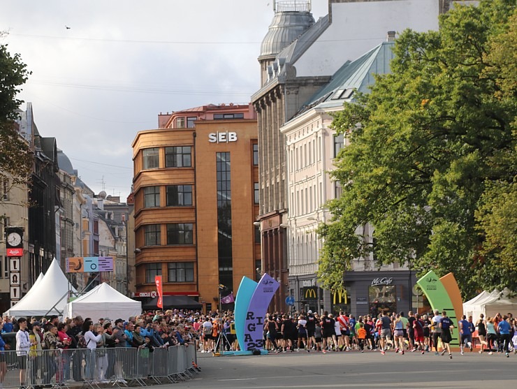 Pasaules skriešanas čempionāts 2023 Rīgā pulcē pasaules labākos ielu skrējējus labos laika apstākļos Pasaules skriešanas čempionāts 2023 Rīgā pulcē pasaules labākos ielu skrējējus labos laika apstākļos 343928