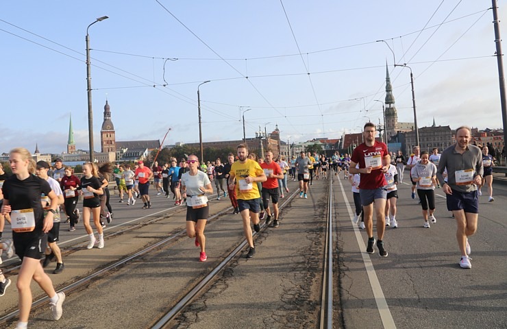Pasaules skriešanas čempionāts 2023 Rīgā pulcē pasaules labākos ielu skrējējus labos laika apstākļos Pasaules skriešanas čempionāts 2023 Rīgā pulcē pasaules labākos ielu skrējējus labos laika apstākļos 343916