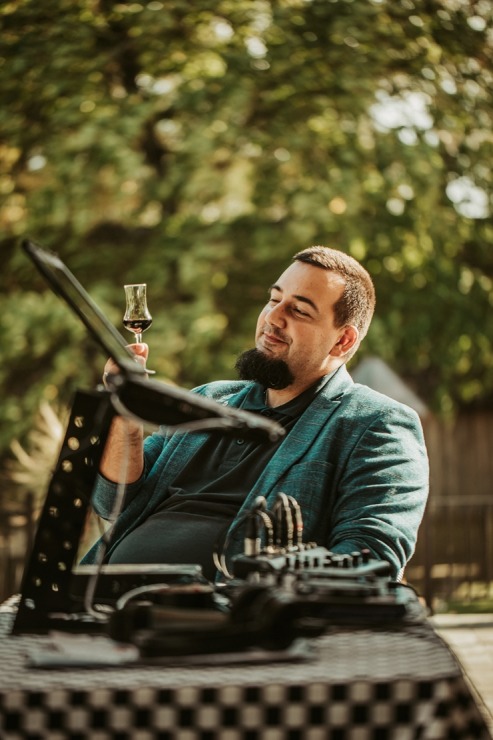 Atpūtas komplekss «Miķelis» ar vērienīgu pasākumu atzīmē muzeja 45 gadu jubileju. Foto: Mikelis.lv Atpūtas komplekss «Miķelis» ar vērienīgu pasākumu atzīmē muzeja 45 gadu jubileju. Foto: Mikelis.lv 344188