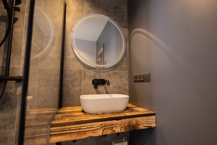 Pie gleznaina ezera Zemgalē atklāj romantiskas naktsmītnes – «Zebrus resort». Foto: Zebrus resort Pie gleznaina ezera Zemgalē atklāj romantiskas naktsmītnes – «Zebrus resort». Foto: Zebrus resort 344279