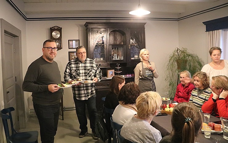 Izgaršojam Jēkabpils novada saimnieku delikateses un dzērienus sadarbībā ar LIAA un ALTA 345037