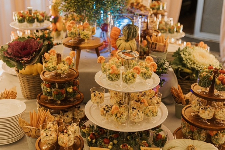«Baltic Beach Hotel & SPA» pulcē draugus uz dāsnuma un izdevīgo piedāvājumu gadatirgu «Saulainā nakts». Foto: Artis Veigurs «Baltic Beach Hotel & SPA» pulcē draugus uz dāsnuma un izdevīgo piedāvājumu gadatirgu «Saulainā nakts». Foto: Artis Veigurs 345136