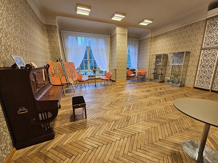 Rēzeknes novada Lūznavas muiža piedāvā izstādes, koncertus, muzeju, svinības un naktsmītni 345195
