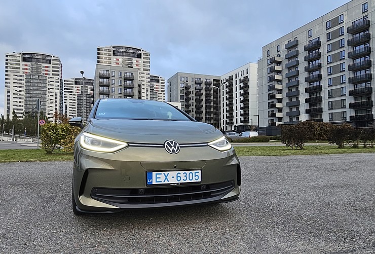 Travelnews.lv ar jauno un elektrisko «VW ID.3» apceļo Kurzemi un Rīgu 345381