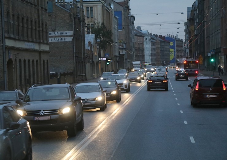 Travelnews.lv ar jauno un elektrisko «VW ID.3» apceļo Kurzemi un Rīgu 345397