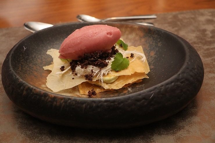 Travelnews.lv izbauda «Grand Hotel Kempinski Riga» restorāna «Stage22» jauno ēdienkarti «Asian Fusion» Travelnews.lv izbauda «Grand Hotel Kempinski Riga» restorāna «Stage22» jauno ēdienkarti «Asian Fusion» 345418