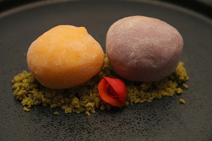 Travelnews.lv izbauda «Grand Hotel Kempinski Riga» restorāna «Stage22» jauno ēdienkarti «Asian Fusion» Travelnews.lv izbauda «Grand Hotel Kempinski Riga» restorāna «Stage22» jauno ēdienkarti «Asian Fusion» 345420