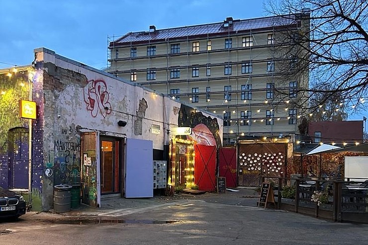 Rīgas Tallinas ielas kvartālā atvēries jauns restorāns «RED», kur garneles var ēst, cik lien vēderā Rīgas Tallinas ielas kvartālā atvēries jauns restorāns «RED», kur garneles var ēst, cik lien vēderā 346714