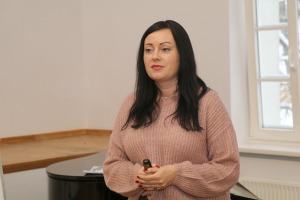 29