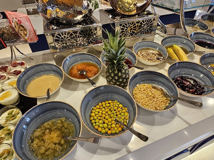 Travelnews.lv sadarbībā ar «ANEX Tour» izbauda jaunās Šarm eš Šeihas viesnīcas «Rixos Radamis» brokastis Travelnews.lv sadarbībā ar «ANEX Tour» izbauda jaunās Šarm eš Šeihas viesnīcas «Rixos Radamis» brokastis 347533