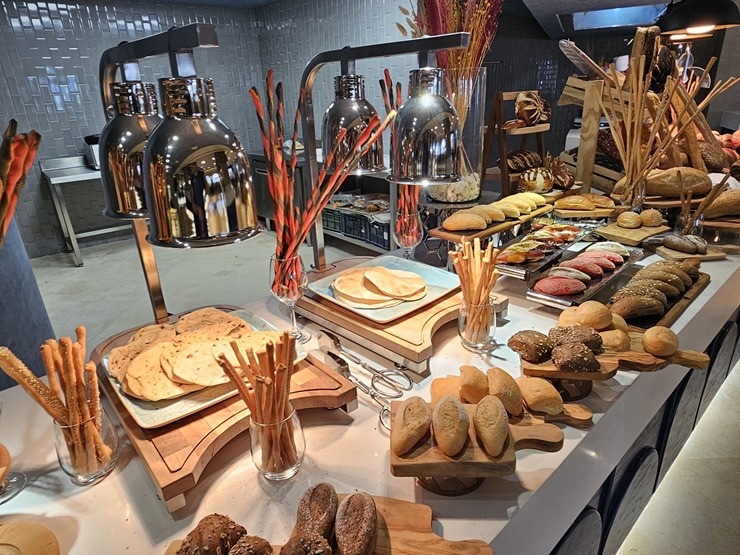 Travelnews.lv sadarbībā ar «ANEX Tour» izbauda jaunās Šarm eš Šeihas viesnīcas «Rixos Radamis» brokastis Travelnews.lv sadarbībā ar «ANEX Tour» izbauda jaunās Šarm eš Šeihas viesnīcas «Rixos Radamis» brokastis 347547