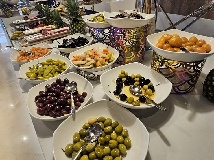 Travelnews.lv sadarbībā ar «ANEX Tour» izbauda jaunās Šarm eš Šeihas viesnīcas «Rixos Radamis» brokastis Travelnews.lv sadarbībā ar «ANEX Tour» izbauda jaunās Šarm eš Šeihas viesnīcas «Rixos Radamis» brokastis 347560
