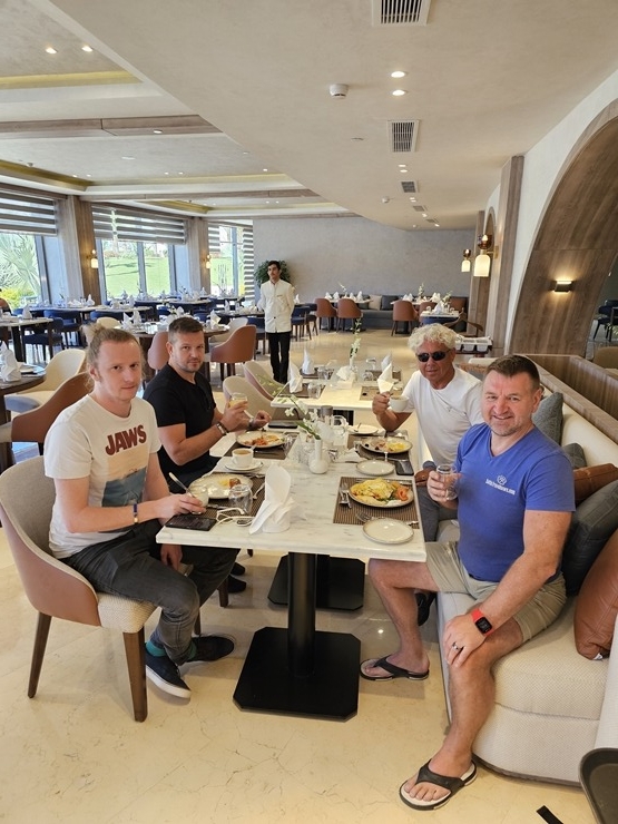 Travelnews.lv sadarbībā ar «ANEX Tour» izbauda jaunās Šarm eš Šeihas viesnīcas «Rixos Radamis» brokastis Travelnews.lv sadarbībā ar «ANEX Tour» izbauda jaunās Šarm eš Šeihas viesnīcas «Rixos Radamis» brokastis 347581