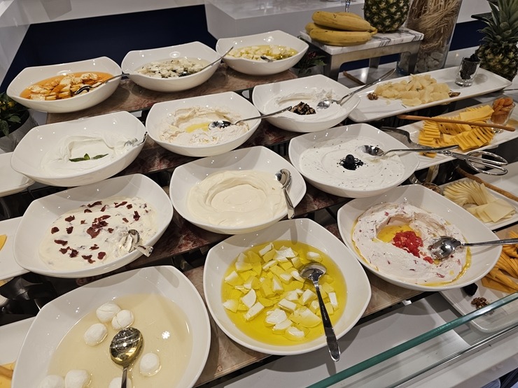 Travelnews.lv sadarbībā ar «ANEX Tour» izbauda jaunās Šarm eš Šeihas viesnīcas «Rixos Radamis» brokastis Travelnews.lv sadarbībā ar «ANEX Tour» izbauda jaunās Šarm eš Šeihas viesnīcas «Rixos Radamis» brokastis 347510
