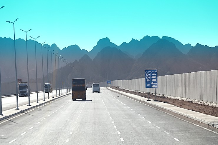 Travelnews.lv sadarbībā ar «ANEX Tour» iepazīt Šarm eš Šeihas lielceļus ar 120 km/h un mazceļus 347646