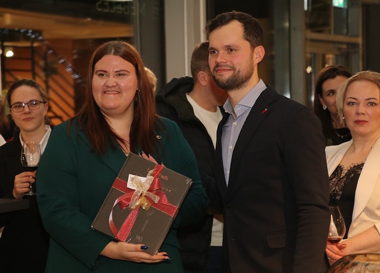 Travelnewslv piedalās pavārgrāmatas «BALTIC CHEFS 2» un ARENS salona jaunās ekspozīcijas prezentāciju Travelnewslv piedalās pavārgrāmatas «BALTIC CHEFS 2» un ARENS salona jaunās ekspozīcijas prezentāciju 347824