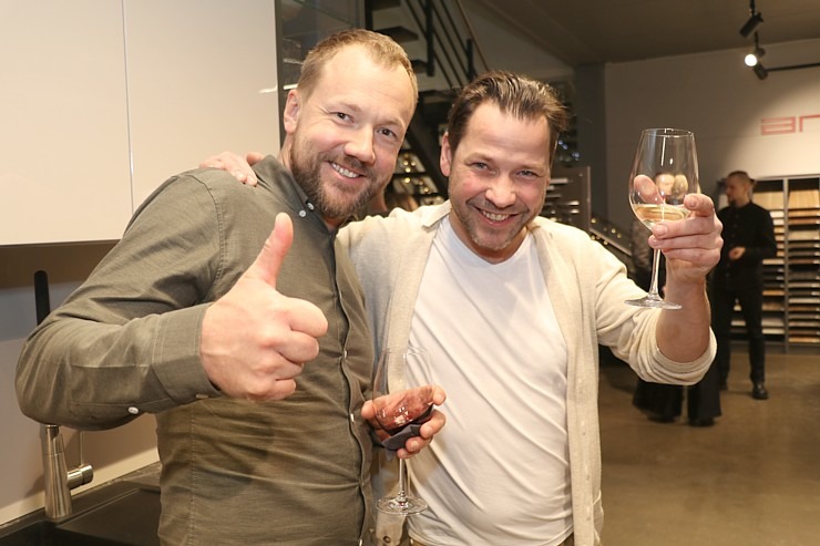Travelnewslv piedalās pavārgrāmatas «BALTIC CHEFS 2» un ARENS salona jaunās ekspozīcijas prezentāciju Travelnewslv piedalās pavārgrāmatas «BALTIC CHEFS 2» un ARENS salona jaunās ekspozīcijas prezentāciju 347827