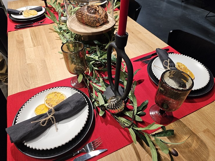 Travelnewslv piedalās pavārgrāmatas «BALTIC CHEFS 2» un ARENS salona jaunās ekspozīcijas prezentāciju Travelnewslv piedalās pavārgrāmatas «BALTIC CHEFS 2» un ARENS salona jaunās ekspozīcijas prezentāciju 347850