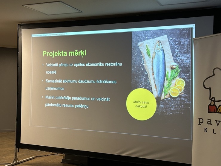 Pavāru kluba 20.gadu jubilejas kopsapulce notiek viesnīcā «Pullman Riga Old Town». Foto: Līga Elsiņa-Zuicena / Aivars Mackevičs Pavāru kluba 20.gadu jubilejas kopsapulce notiek viesnīcā «Pullman Riga Old Town». Foto: Līga Elsiņa-Zuicena / Aivars Mackevičs 348965