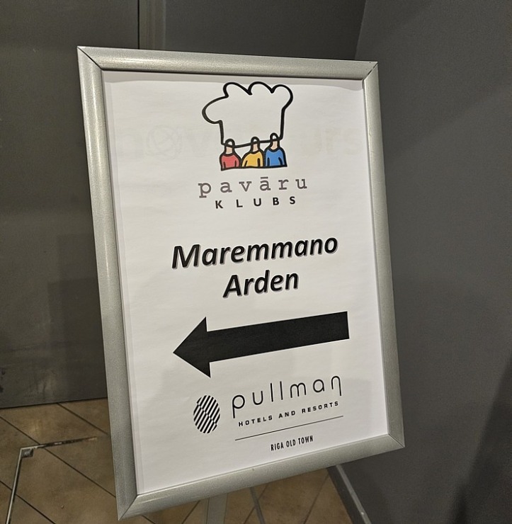 Pavāru kluba 20.gadu jubilejas kopsapulce notiek viesnīcā «Pullman Riga Old Town». Foto: Līga Elsiņa-Zuicena / Aivars Mackevičs Pavāru kluba 20.gadu jubilejas kopsapulce notiek viesnīcā «Pullman Riga Old Town». Foto: Līga Elsiņa-Zuicena / Aivars Mackevičs 348946