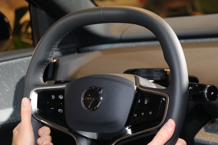 Autocentrs «Mūsa Motors Rīga» izsmalcinātā veidā prezentē jauno un elektrisko «Volvo EX30» 349419