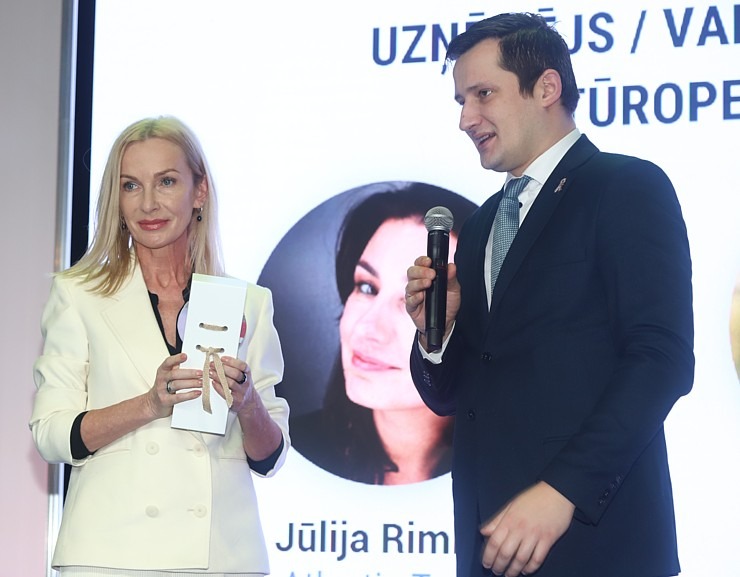 «GADA CILVĒKS TŪRISMĀ 2023» laureāti tiek apbalvoti tūrisma izstādē «Balttour 2024» 349725