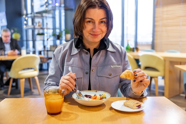 Tagad drošas agra rīta brokastis ir garantētas ar aplikācijas «Eatinhotels.lv» palīdzību. Foto: Eatinhotels.lv Tagad drošas agra rīta brokastis ir garantētas ar aplikācijas «Eatinhotels.lv» palīdzību. Foto: Eatinhotels.lv 350033